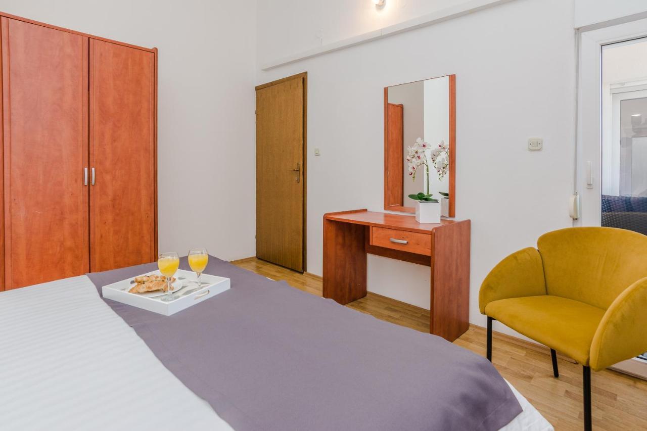 Apartments Marija 스타리그라드 파클레니차 외부 사진
