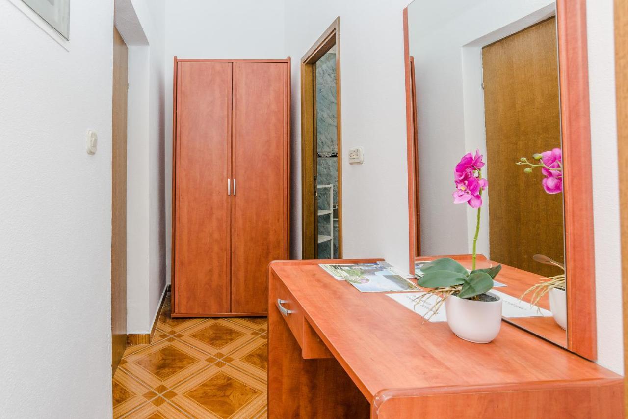 Apartments Marija 스타리그라드 파클레니차 외부 사진